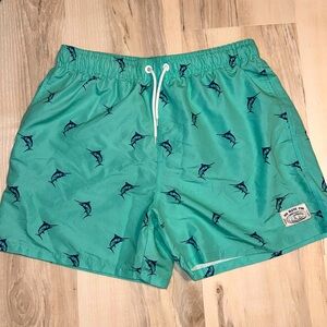 Men’s swimming trunks